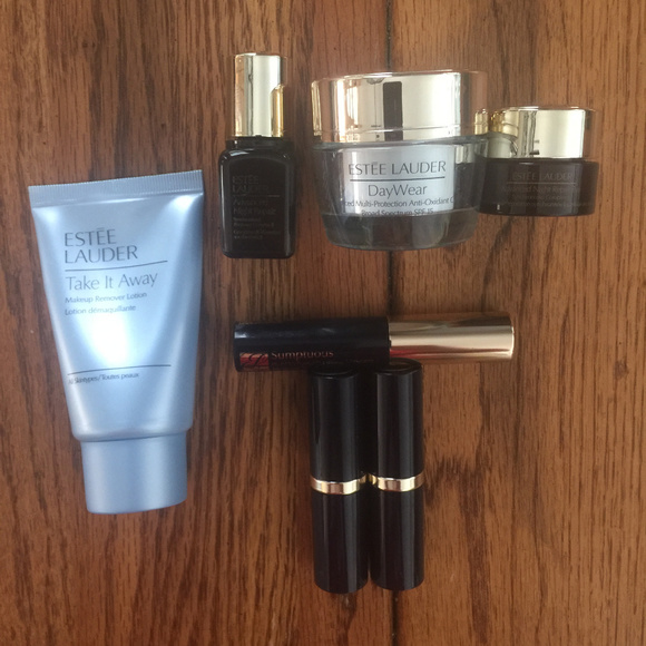 Estee Lauder Other - NEW! ESTEE LAUDER 7 PIECE GIFT SET